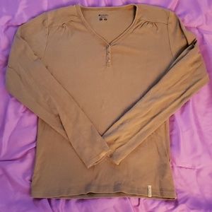 Columbia Long Sleeve shirt